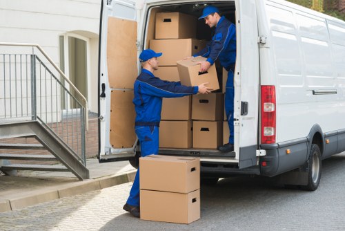 Clapham moving team assisting with residential and business transport