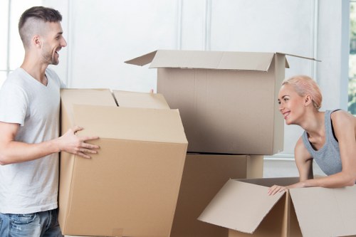 Packing and loading support for a Clapham home move